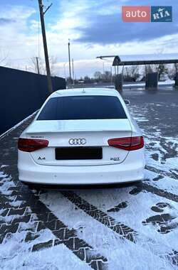 Седан Audi A4 2014 в Хорошеве