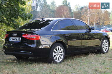 Седан Audi A4 2013 в 