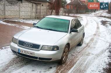 Седан Audi A4 1995 в Харкові