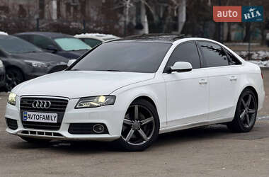 Седан Audi A4 2010 в Києві