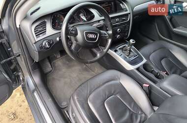 Седан Audi A4 2012 в Кривому Розі
