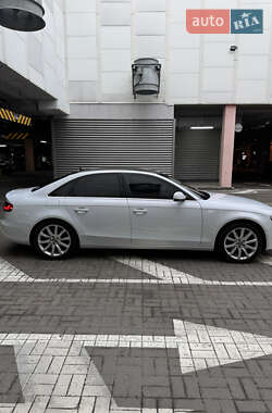Седан Audi A4 2013 в Киеве