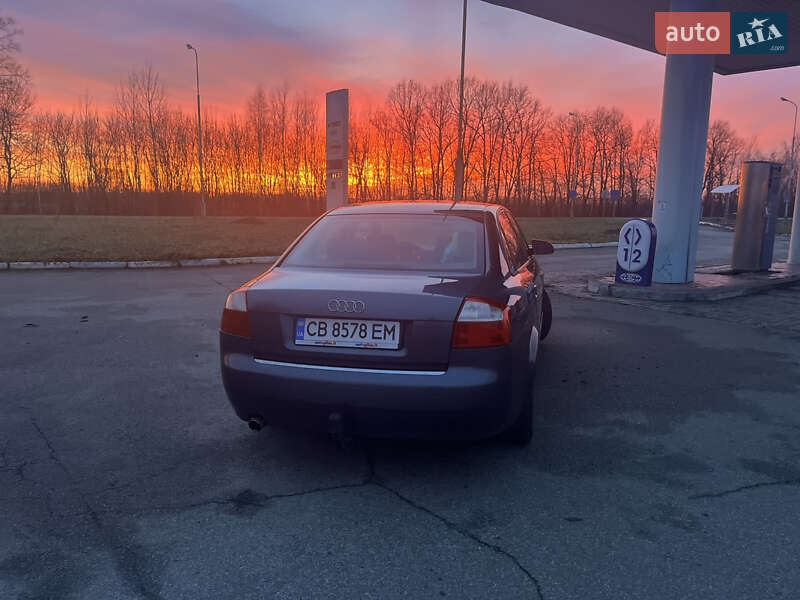 Седан Audi A4 2002 в Чернигове