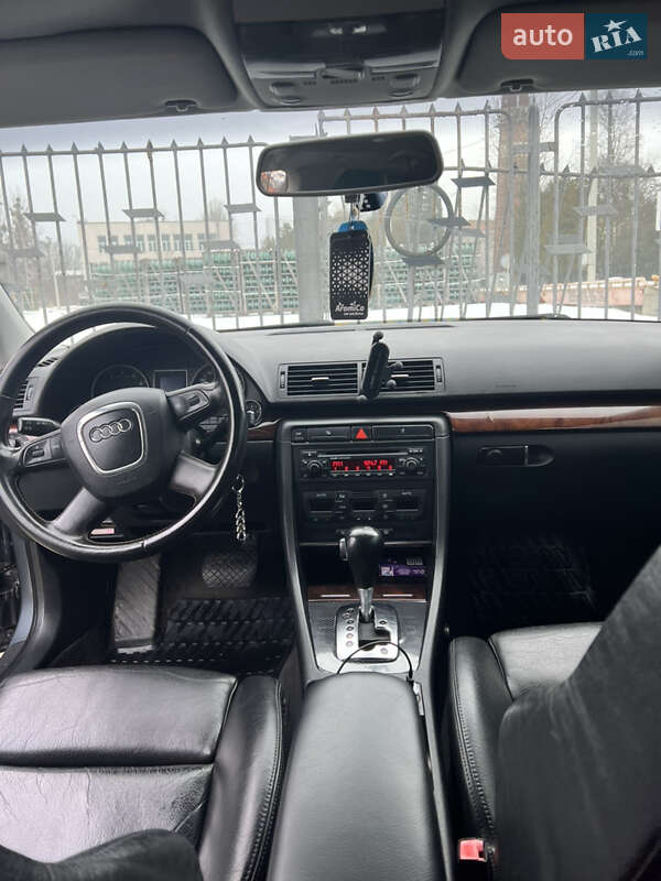 Седан Audi A4 2006 в Львове