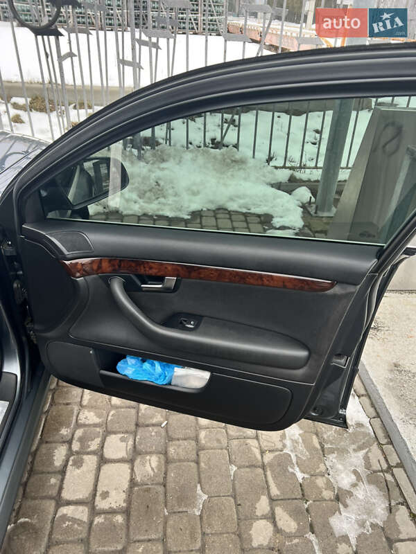 Седан Audi A4 2006 в Львове