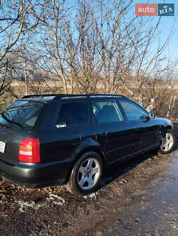 Універсал Audi A4 1997 в Калинівці