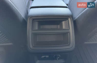 Седан Audi A4 2020 в Киеве