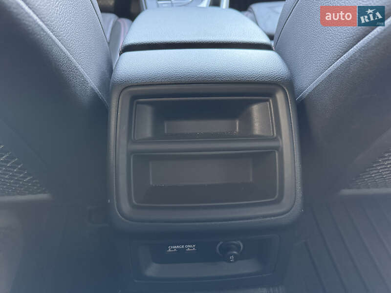 Седан Audi A4 2020 в Киеве