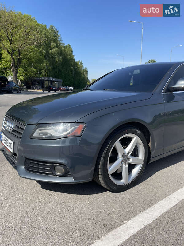 Седан Audi A4 2008 в Виннице