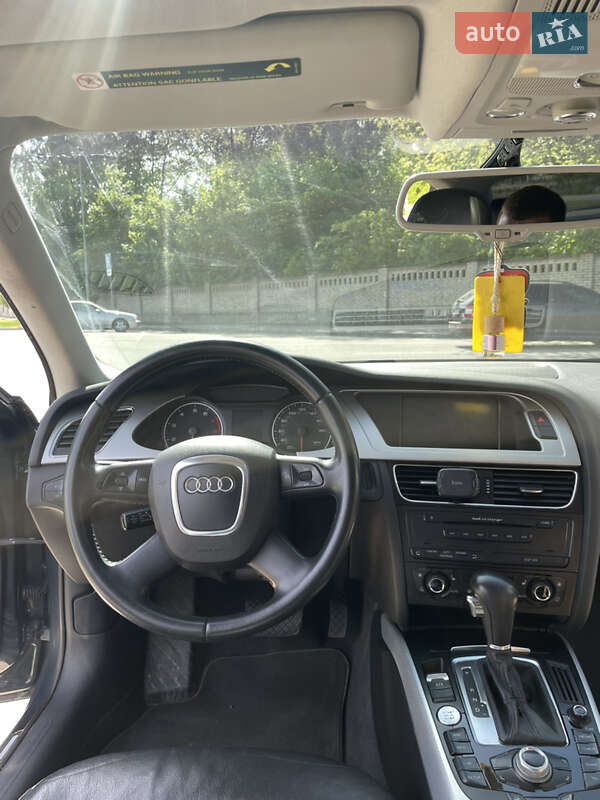 Седан Audi A4 2008 в Виннице
