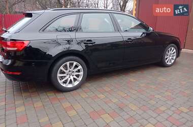 Универсал Audi A4 2018 в 