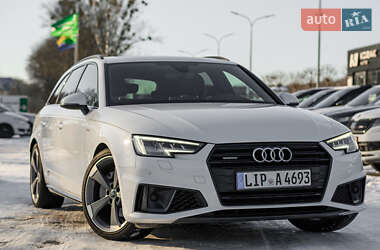Универсал Audi A4 2019 в 