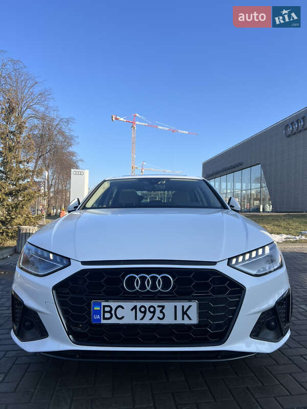 Седан Audi A4 2020 в Львове
