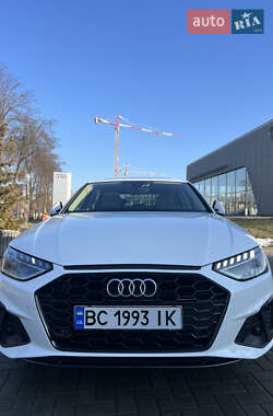 Седан Audi A4 2020 в 