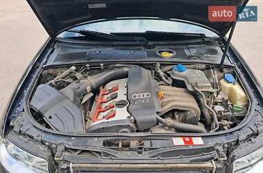 Седан Audi A4 2002 в 