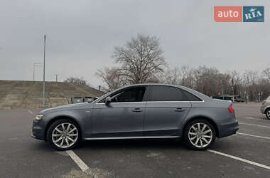 Седан Audi A4 2014 в 