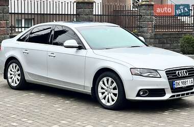 Седан Audi A4 2009 в Рівному