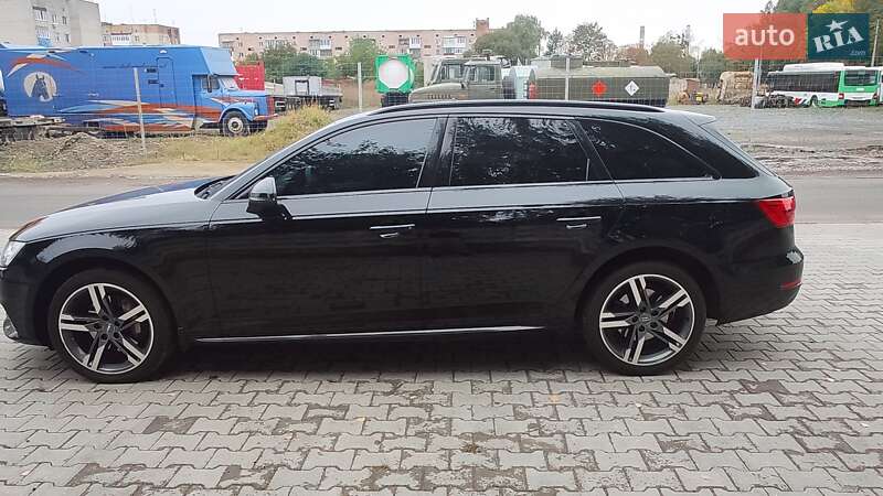 Універсал Audi A4 2017 в Луцьку