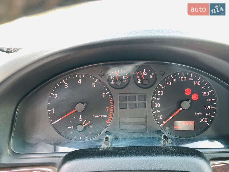 Седан Audi A4 1998 в Тернополе
