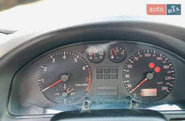 Седан Audi A4 1998 в 