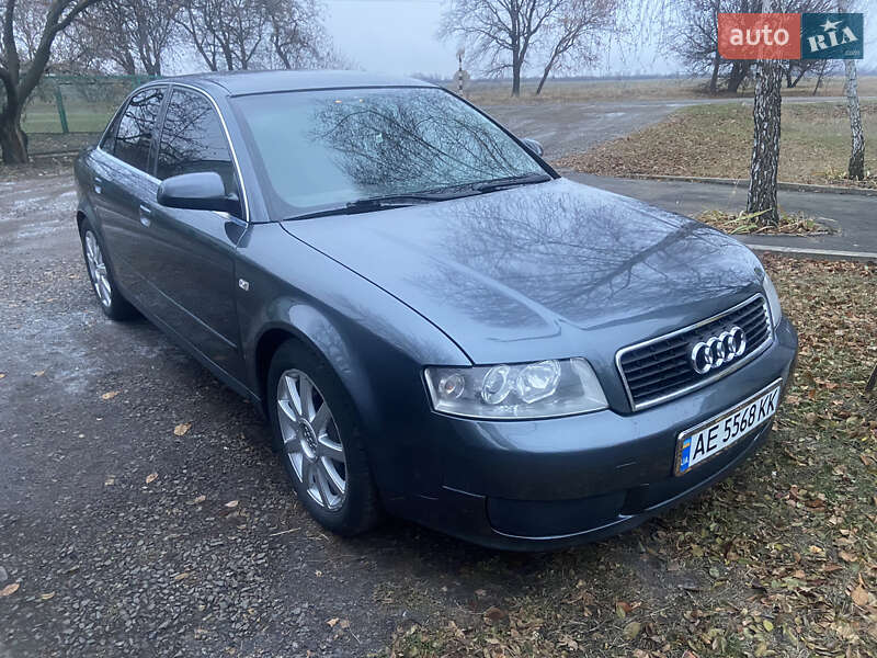 Седан Audi A4 2001 в Желтых Водах