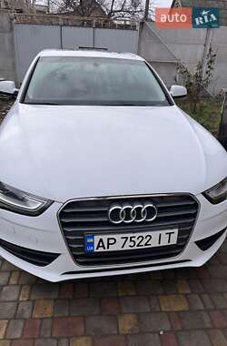 Седан Audi A4 2013 в Запорожье