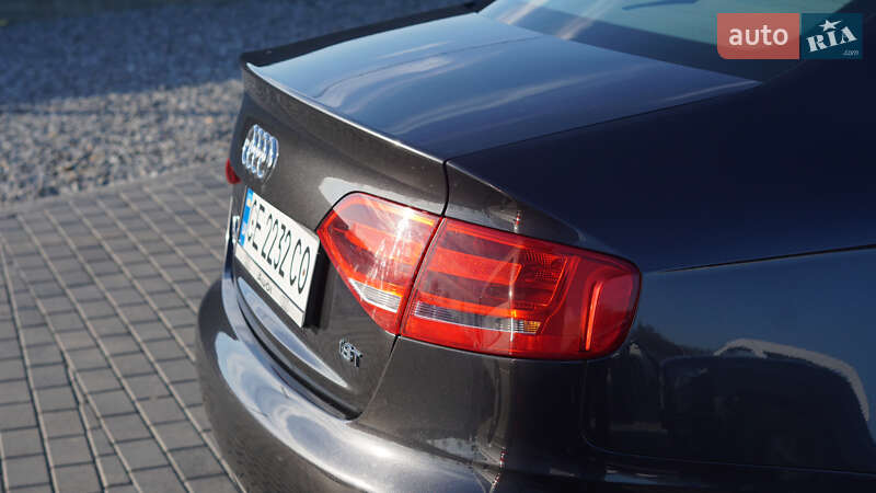 Седан Audi A4 2008 в Глыбокой