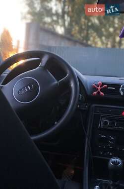 Универсал Audi A4 2001 в Владимирце