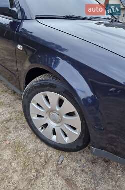 Универсал Audi A4 2001 в Владимирце