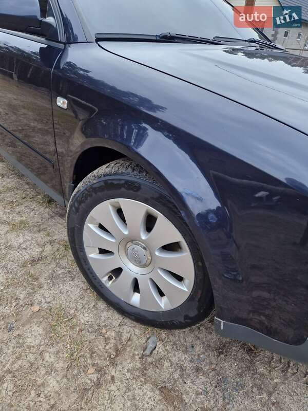 Универсал Audi A4 2001 в Владимирце