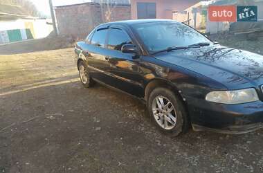 Седан Audi A4 1995 в 