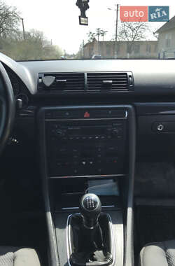 Универсал Audi A4 2002 в 