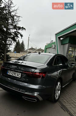 Седан Audi A4 2020 в 
