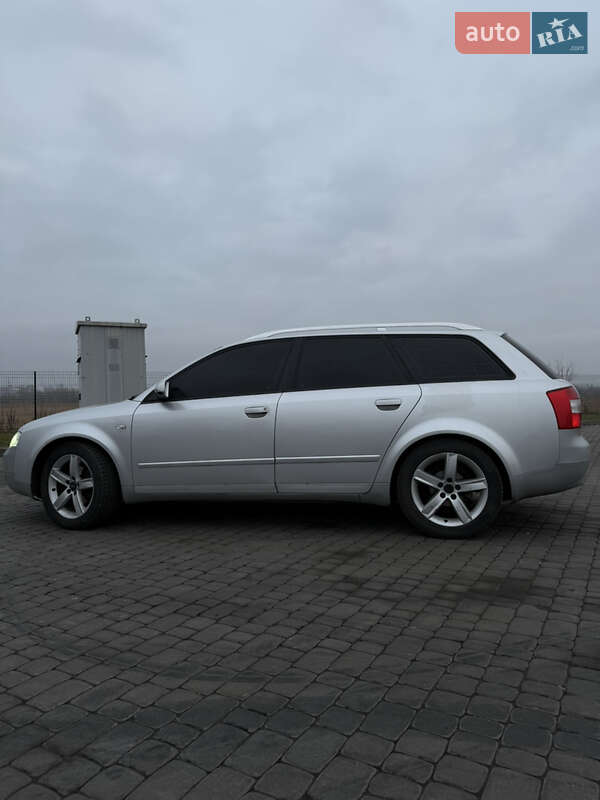 Универсал Audi A4 2004 в Киеве