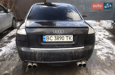 Седан Audi A4 2004 в 