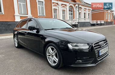 Універсал Audi A4 2012 в Хмільнику