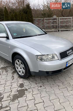 Седан Audi A4 2002 в 