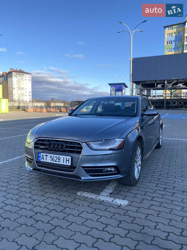 Седан Audi A4 2015 в Івано-Франківську