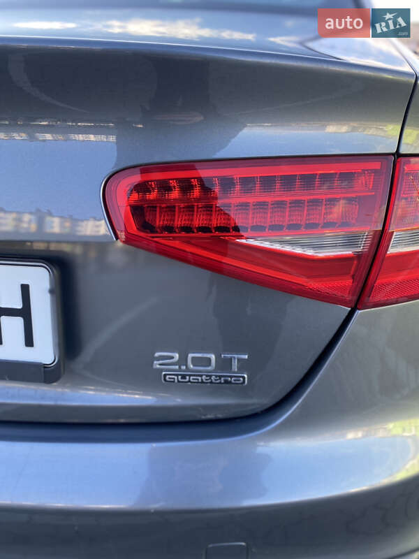 Седан Audi A4 2015 в Івано-Франківську