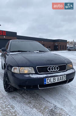 Седан Audi A4 1997 в Хмельницком