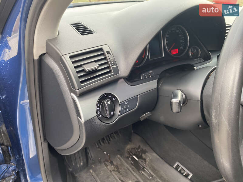Універсал Audi A4 2005 в Рівному