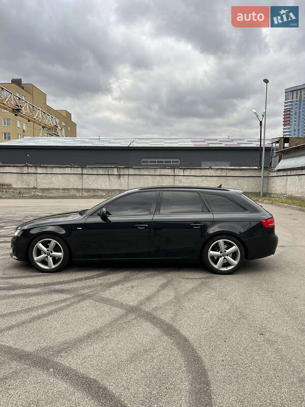 Универсал Audi A4 2010 в Киеве