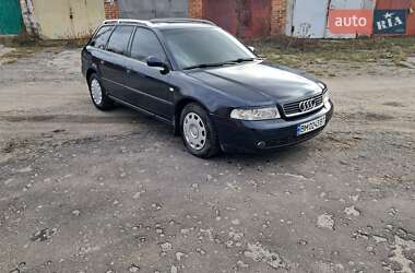 Универсал Audi A4 1999 в Сумах