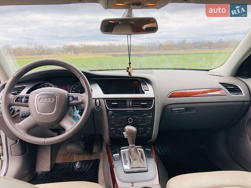 Audi A4 2011
