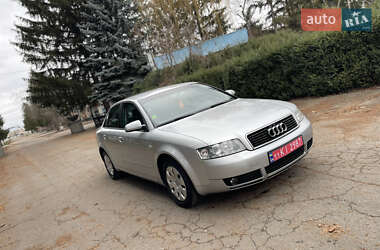 Седан Audi A4 2004 в Христиновке