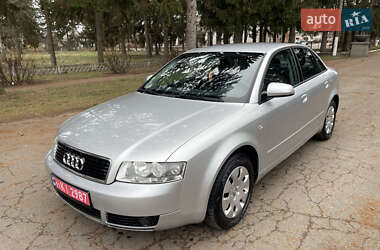 Седан Audi A4 2004 в Христиновке