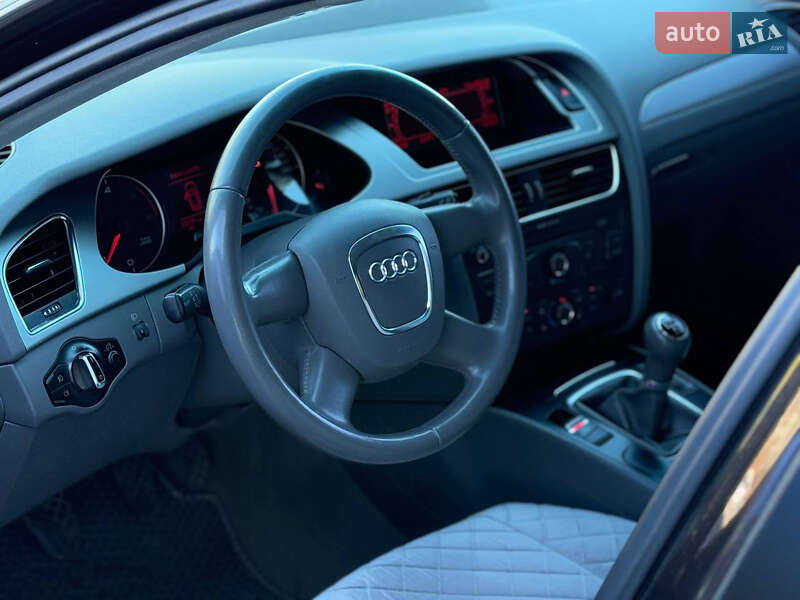 Універсал Audi A4 2009 в Львові