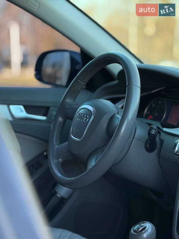 Універсал Audi A4 2009 в Львові