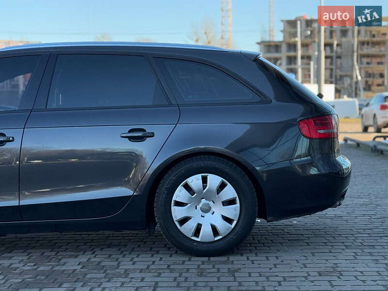 Універсал Audi A4 2009 в Львові