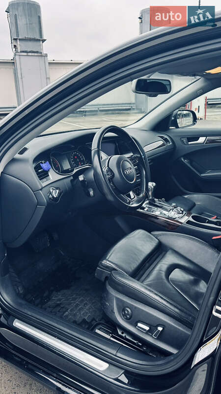 Седан Audi A4 2013 в Киеве